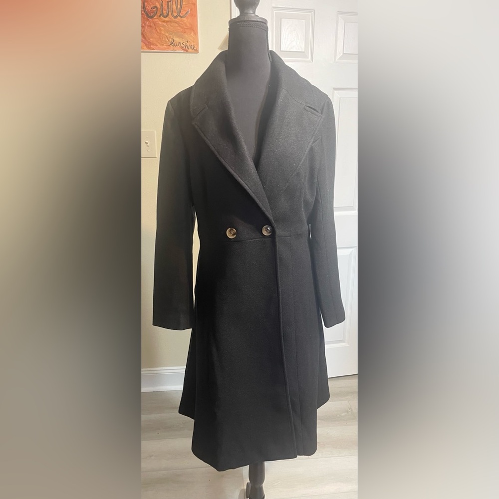 Black Tailored Pea Coat with Lapel Collar